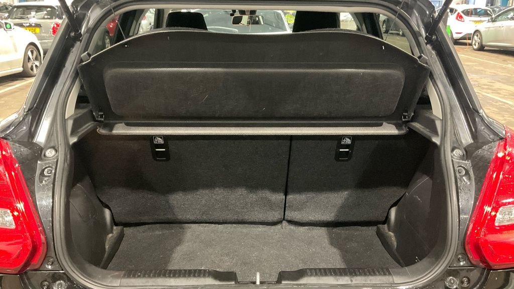 Used Suzuki Swift 2019 for sale - 77936009: Photo 19