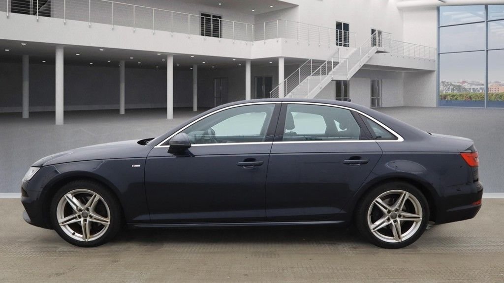 Used Audi A4 2017 for sale - 76014845: Photo 6