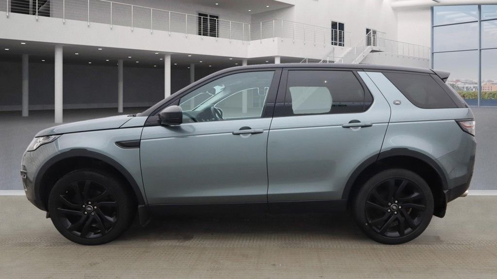 Used Land Rover Discovery Sport 2016 for sale - 76731211: Photo 18