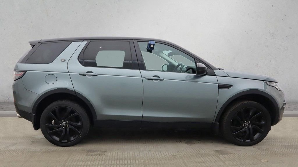 Used Land Rover Discovery Sport 2016 for sale - 76731211: Photo 5