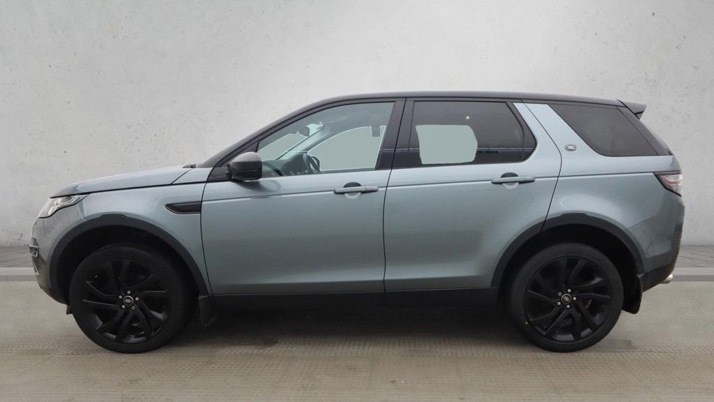 Used Land Rover Discovery Sport 2016 for sale - 76731211: Photo 6