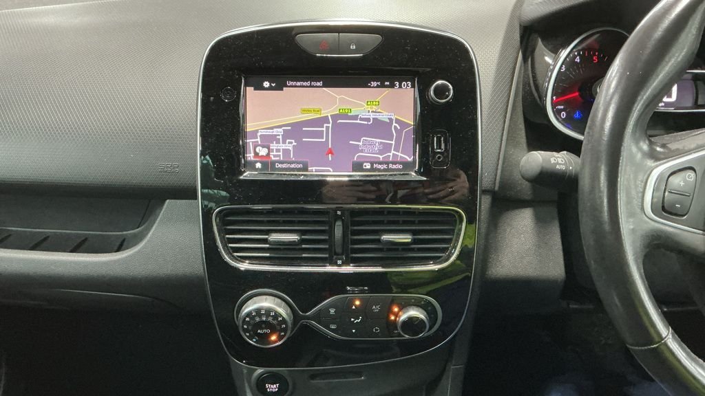 Used Renault Clio 2018 for sale - 77673569: Photo 23
