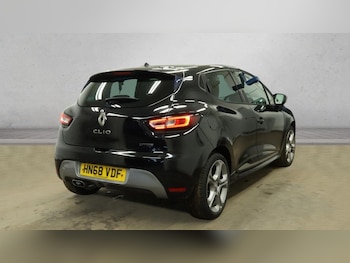 Used Renault Clio 2018 for sale - 77673569: Photo