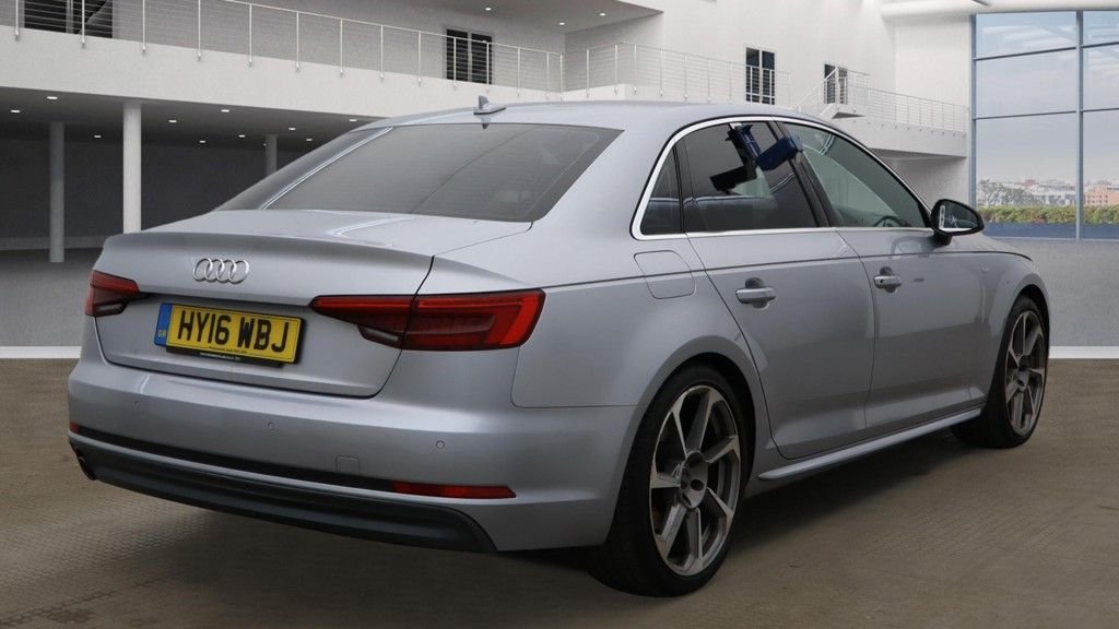 Used Audi A4 2016 for sale - 76095836: Photo 4