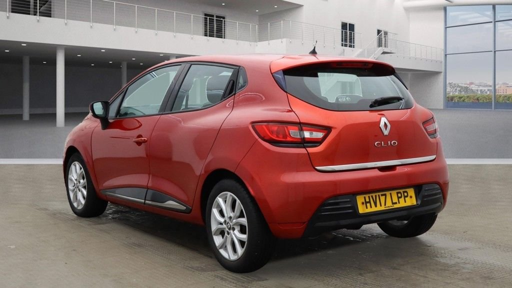 Used Renault Clio 2017 for sale - 76760682: Photo 15