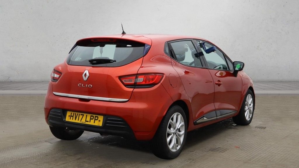 Used Renault Clio 2017 for sale - 76760682: Photo 4