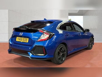 Used Honda Civic 2018 for sale - 79305641: Photo