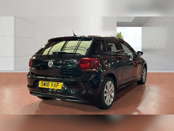 Used Volkswagen Polo 2018 for sale - 79203537: Photo