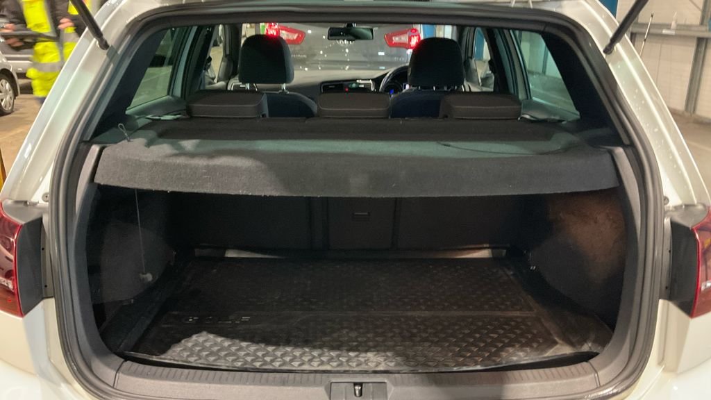 Used Volkswagen Golf 2015 for sale - 77539684: Photo 13