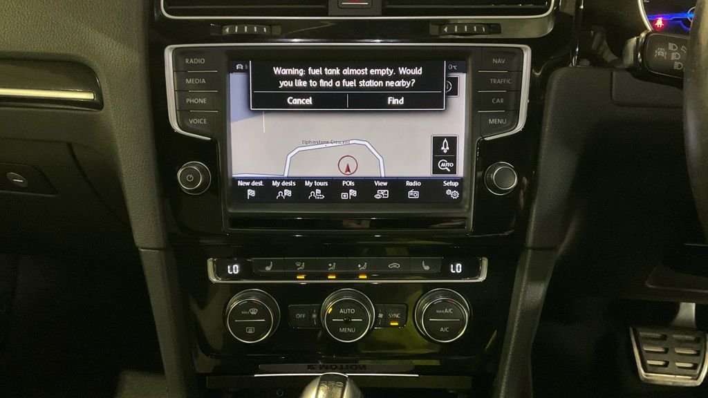 Used Volkswagen Golf 2015 for sale - 77539684: Photo 17