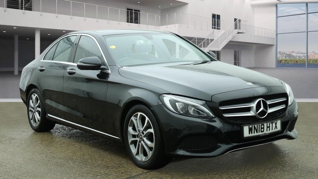 Used Mercedes-Benz C Class 2018 for sale - 77360104: Photo 13