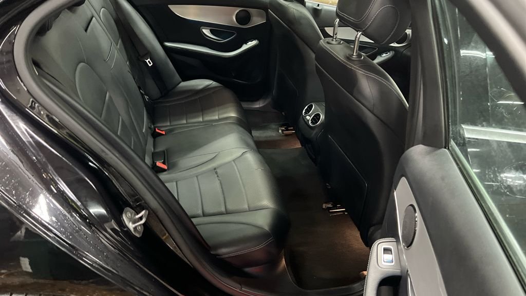 Used Mercedes-Benz C Class 2018 for sale - 77360104: Photo 20