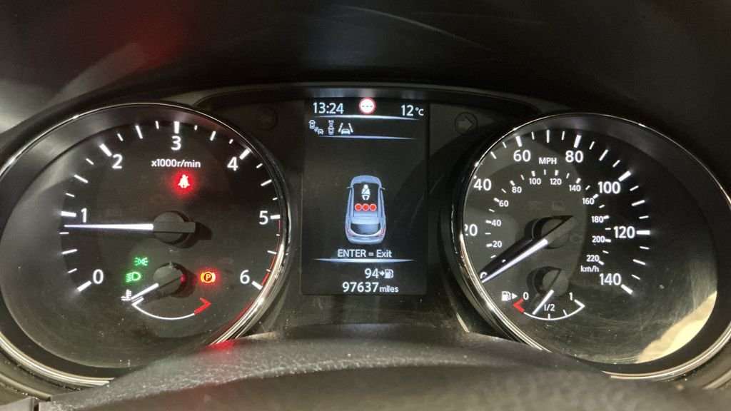 Used Nissan Qashqai 2017 for sale - 77897601: Photo 16