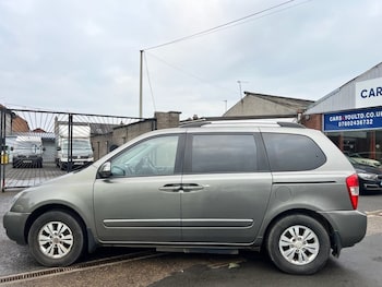 Used Kia Sedona 2012 for sale - 75675970: Photo