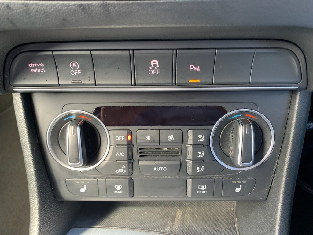 Used Audi Q3 2015 for sale - 77188101: Photo 29