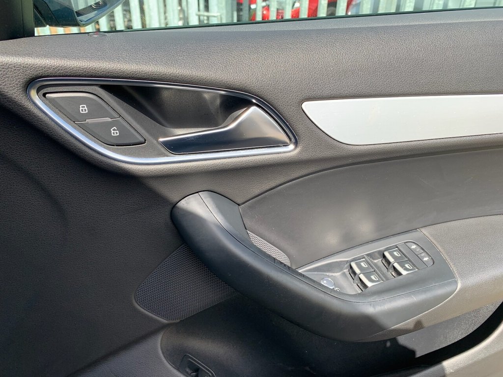 Used Audi Q3 2015 for sale - 77188101: Photo 33