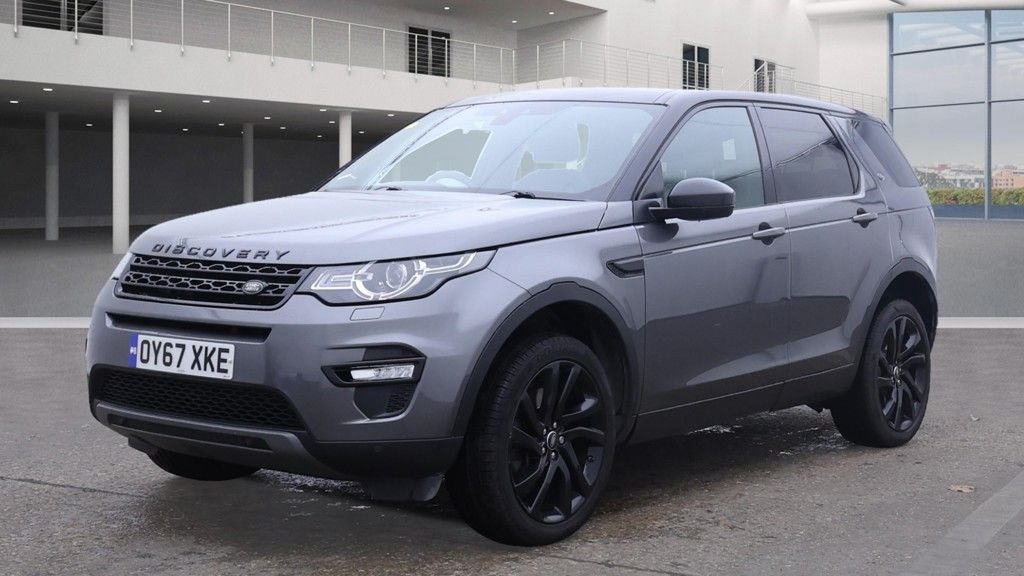 Used Land Rover Discovery Sport 2018 for sale - 76590875: Photo 2
