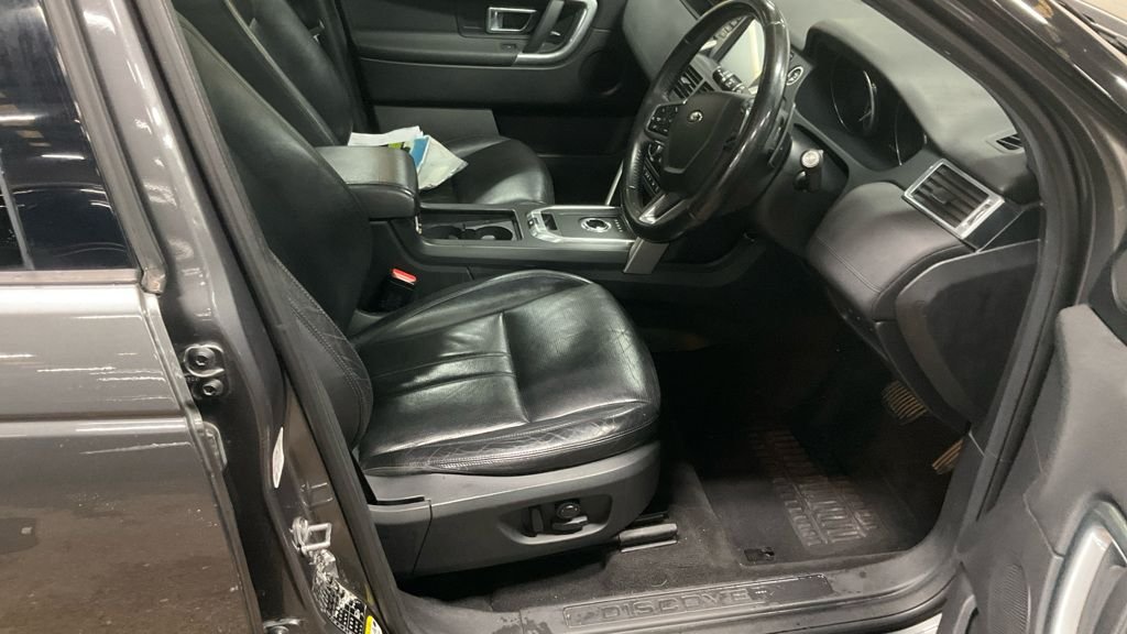 Used Land Rover Discovery Sport 2018 for sale - 76590875: Photo 9