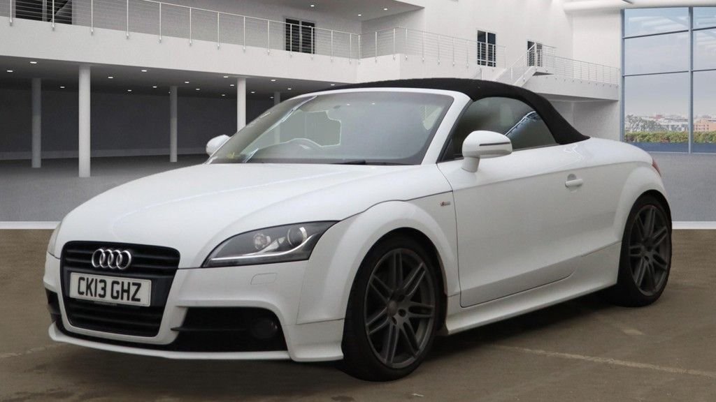 Used Audi TT 2013 for sale - 76445868: Photo 2