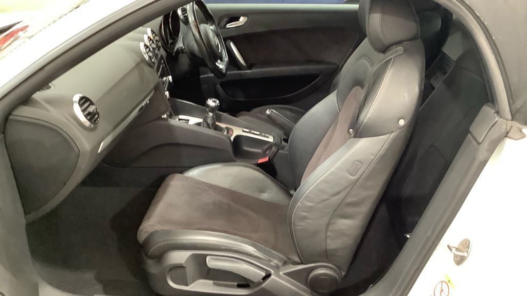 Used Audi TT 2013 for sale - 76445868: Photo 8