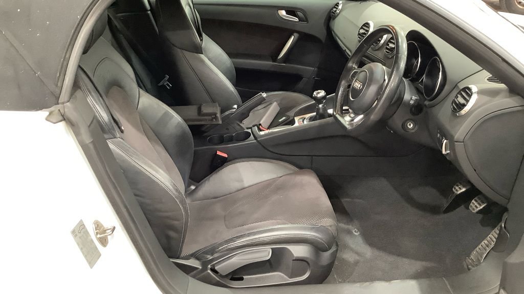 Used Audi TT 2013 for sale - 76445868: Photo 9