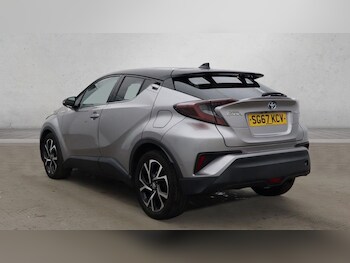 Used Toyota C-HR 2017 for sale - 77551756: Photo