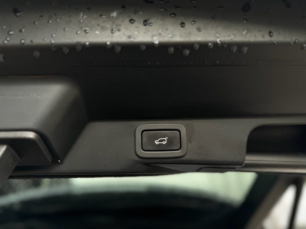 Used Land Rover Range Rover Sport 2016 for sale - 77936868: Photo 12