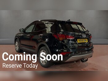 Used Hyundai Santa Fe 2016 for sale - 77539619: Photo