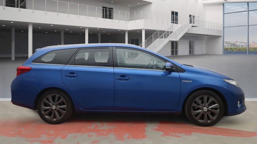 Used Toyota Auris 2015 for sale - 76953994: Photo 11
