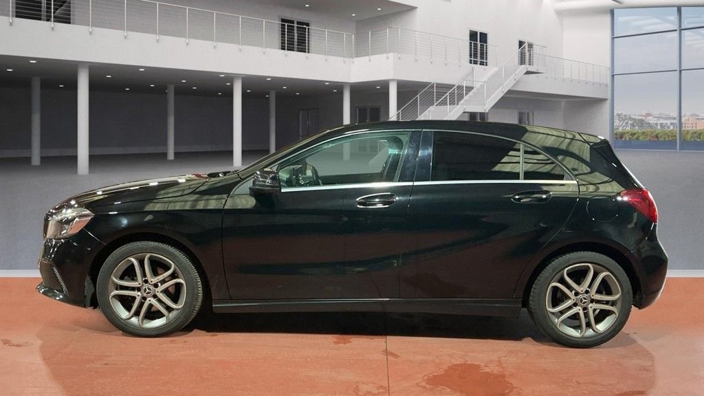 Used Mercedes-Benz A-Class 2018 for sale - 76953988: Photo 12