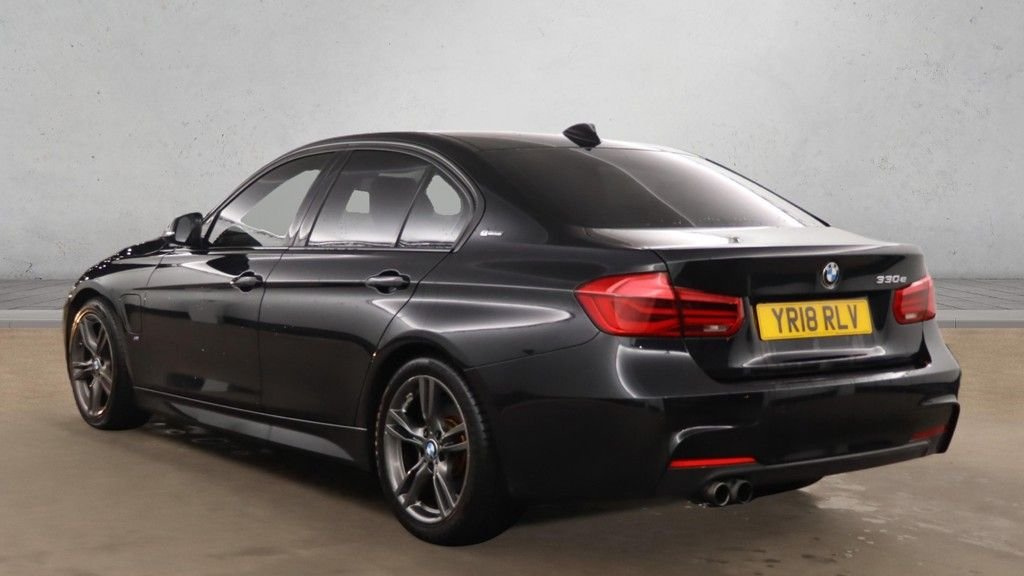 Used BMW 3 Series 2018 for sale - 77280779: Photo 3