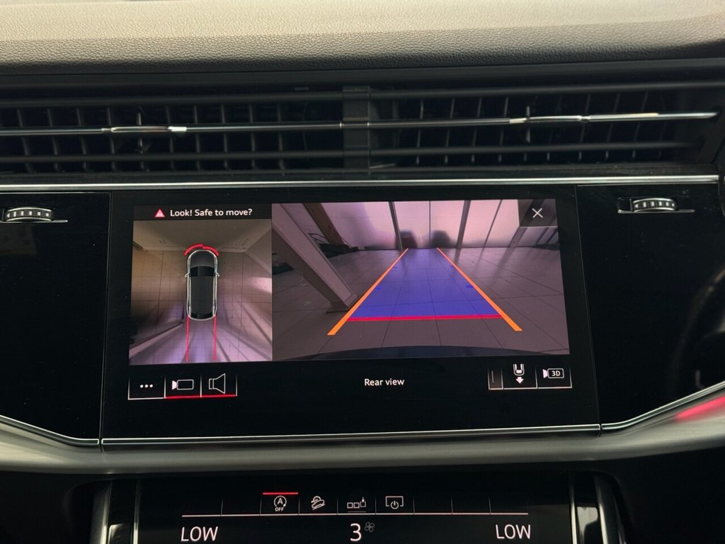 Used Audi Q8 2020 for sale - 76783376: Photo 31