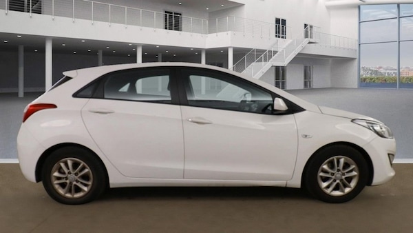 Used Hyundai i30 2014 for sale - 75548229: Photo 11