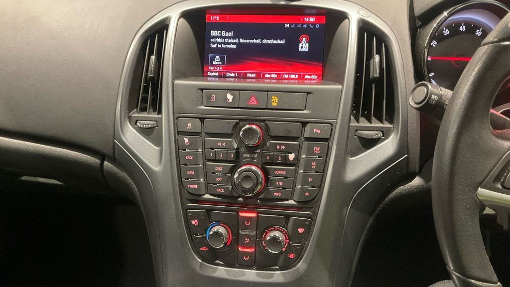 Used Vauxhall Astra 2014 for sale - 76582834: Photo 11