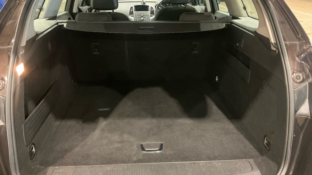 Used Vauxhall Astra 2014 for sale - 76582834: Photo 7