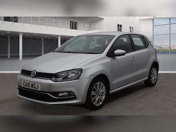 Used Volkswagen Polo 2015 for sale - 75937189: Photo