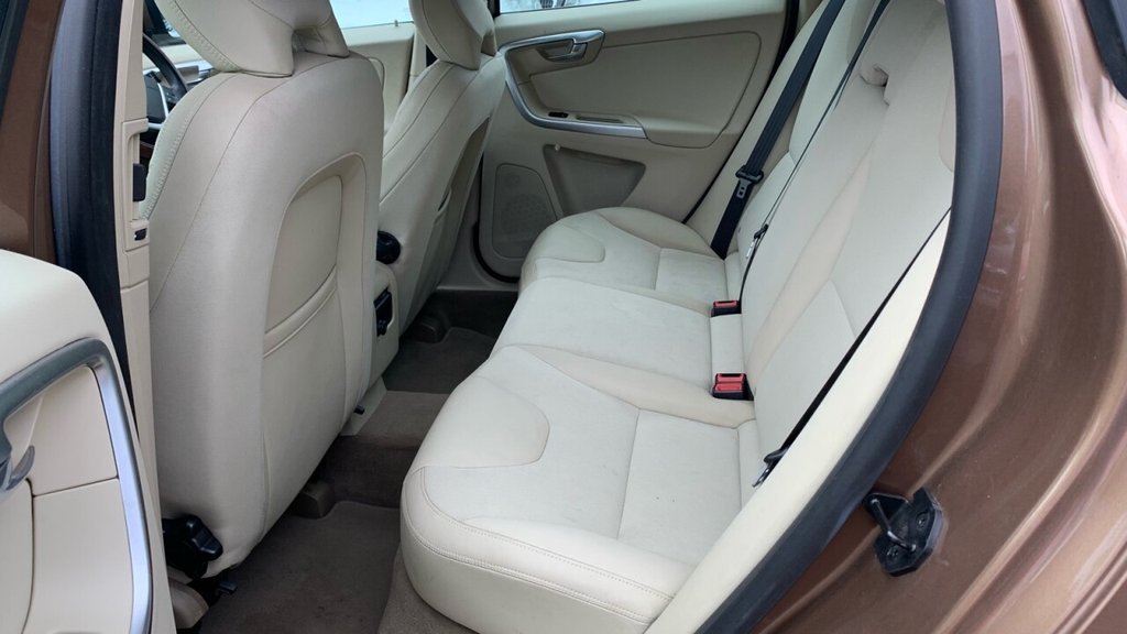 Used Volvo XC60 2009 for sale - 76496014: Photo 11