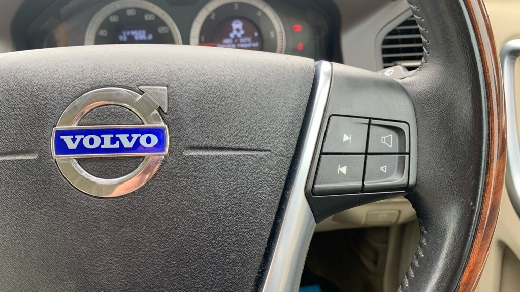 Used Volvo XC60 2009 for sale - 76496014: Photo 14