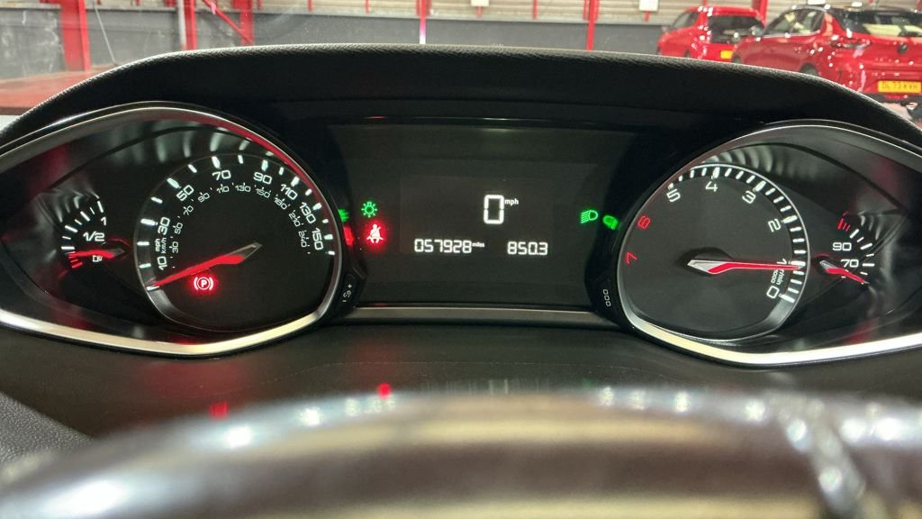 Used Peugeot 308 2019 for sale - 77765539: Photo 10