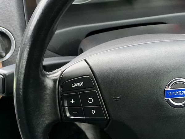 Used Volvo C70 2011 for sale - 75346914: Photo 24