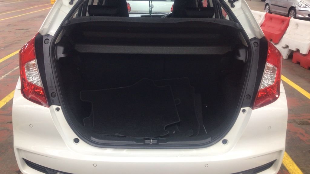 Used Honda Jazz 2018 for sale - 77941683: Photo 19