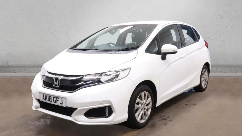 Used Honda Jazz 2018 for sale - 77941683: Photo 2