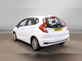 Used Honda Jazz 2018 for sale - 77941683: Photo