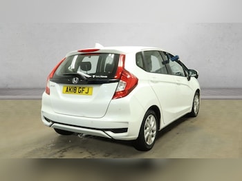 Used Honda Jazz 2018 for sale - 77941683: Photo