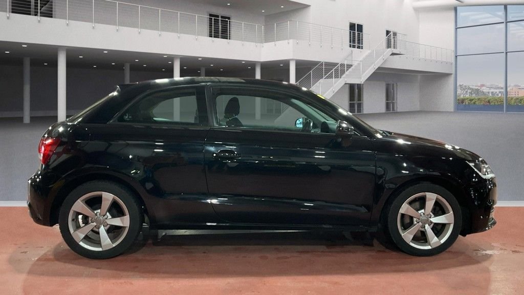 Used Audi A1 2016 for sale - 77477595: Photo 5