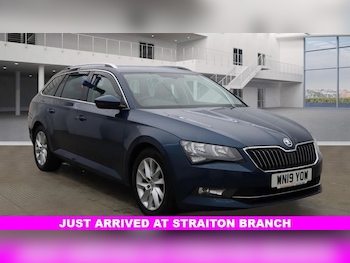 Used Skoda Superb 2019 for sale - 78543525: Photo