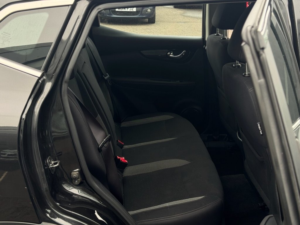 Used Nissan Qashqai 2017 for sale - 76099944: Photo 10