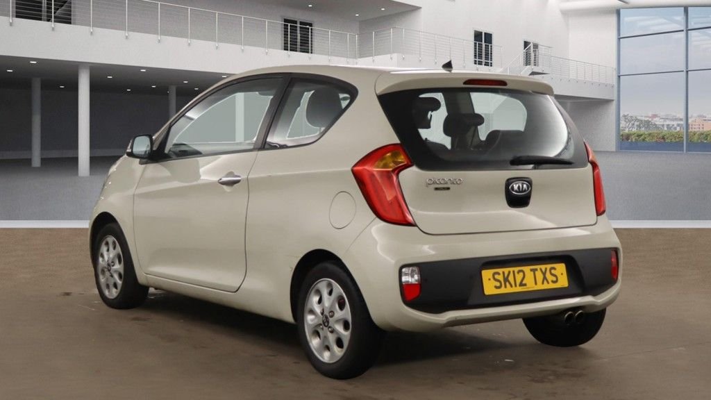 Used Kia Picanto 2012 for sale - 76731195: Photo 15