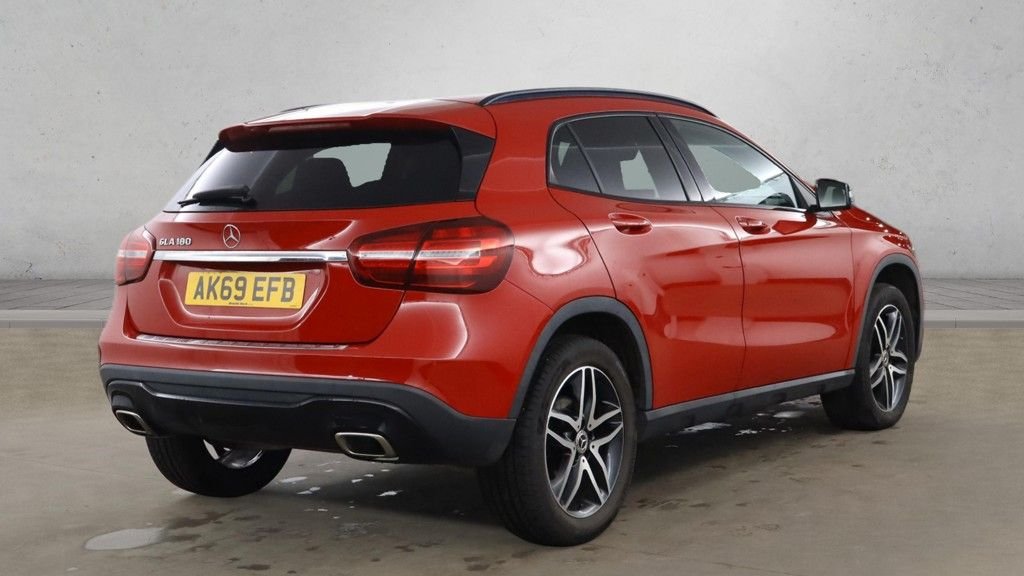 Used Mercedes-Benz GLA 2019 for sale - 77539704: Photo 4