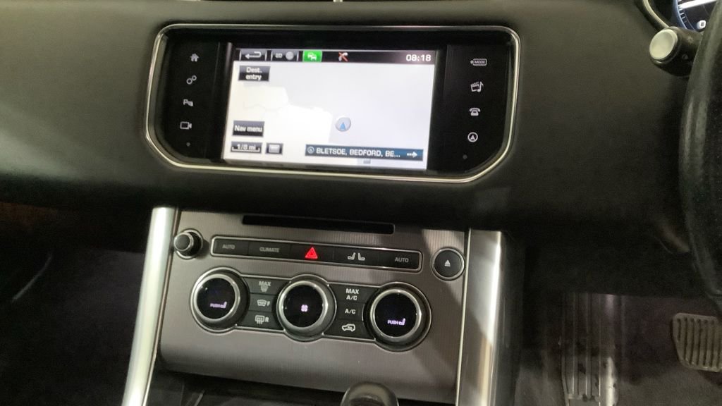 Used Land Rover Range Rover Sport 2016 for sale - 76439049: Photo 10